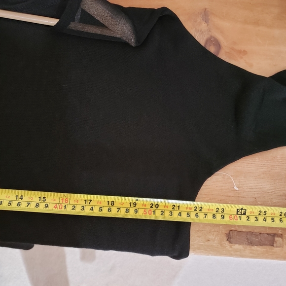 Bedo Short Sleeve Sheer Sweater Top - Picture 6 of 9